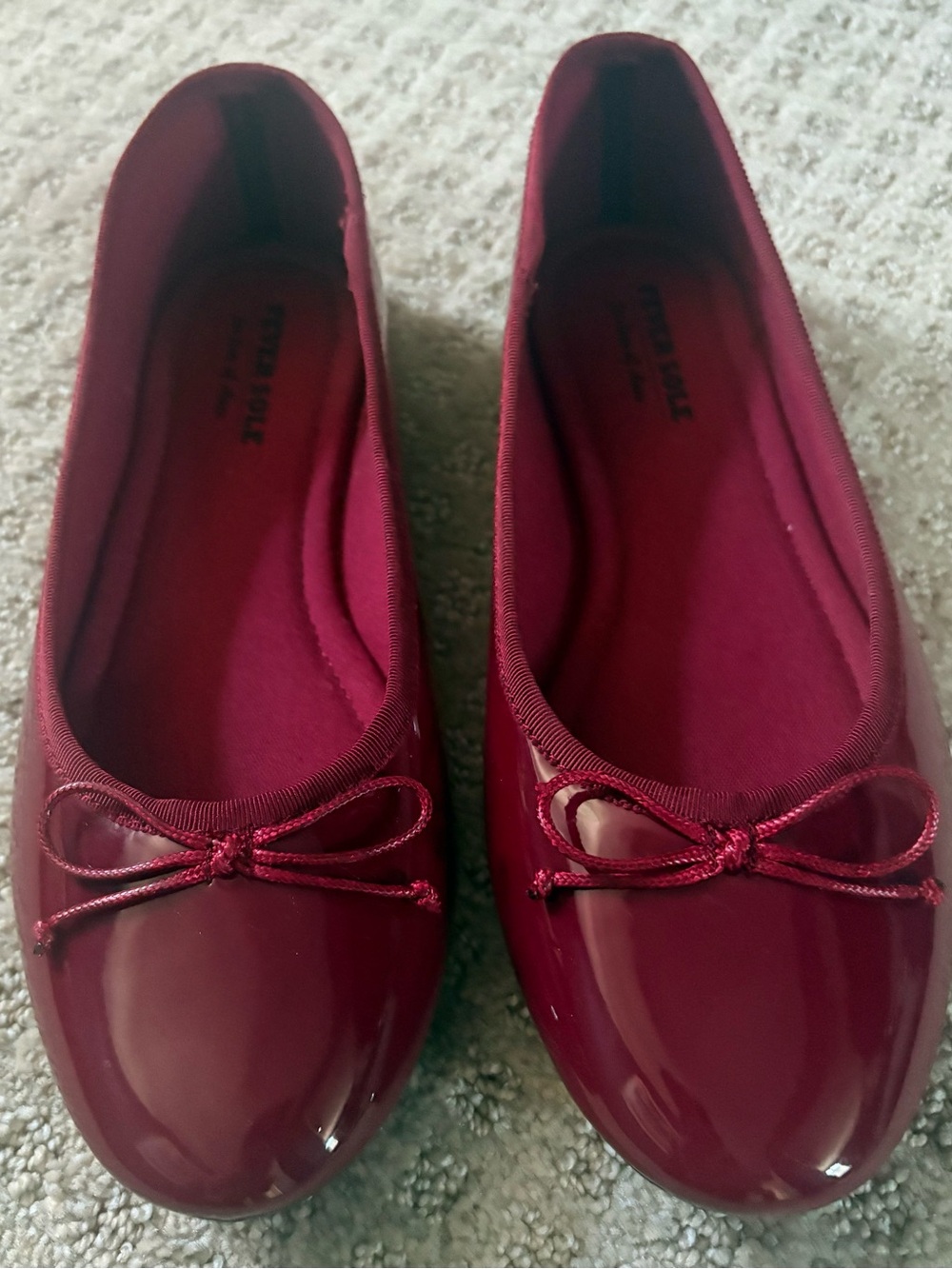 Women's Glossy Burgundy Ballet Flats with Bow